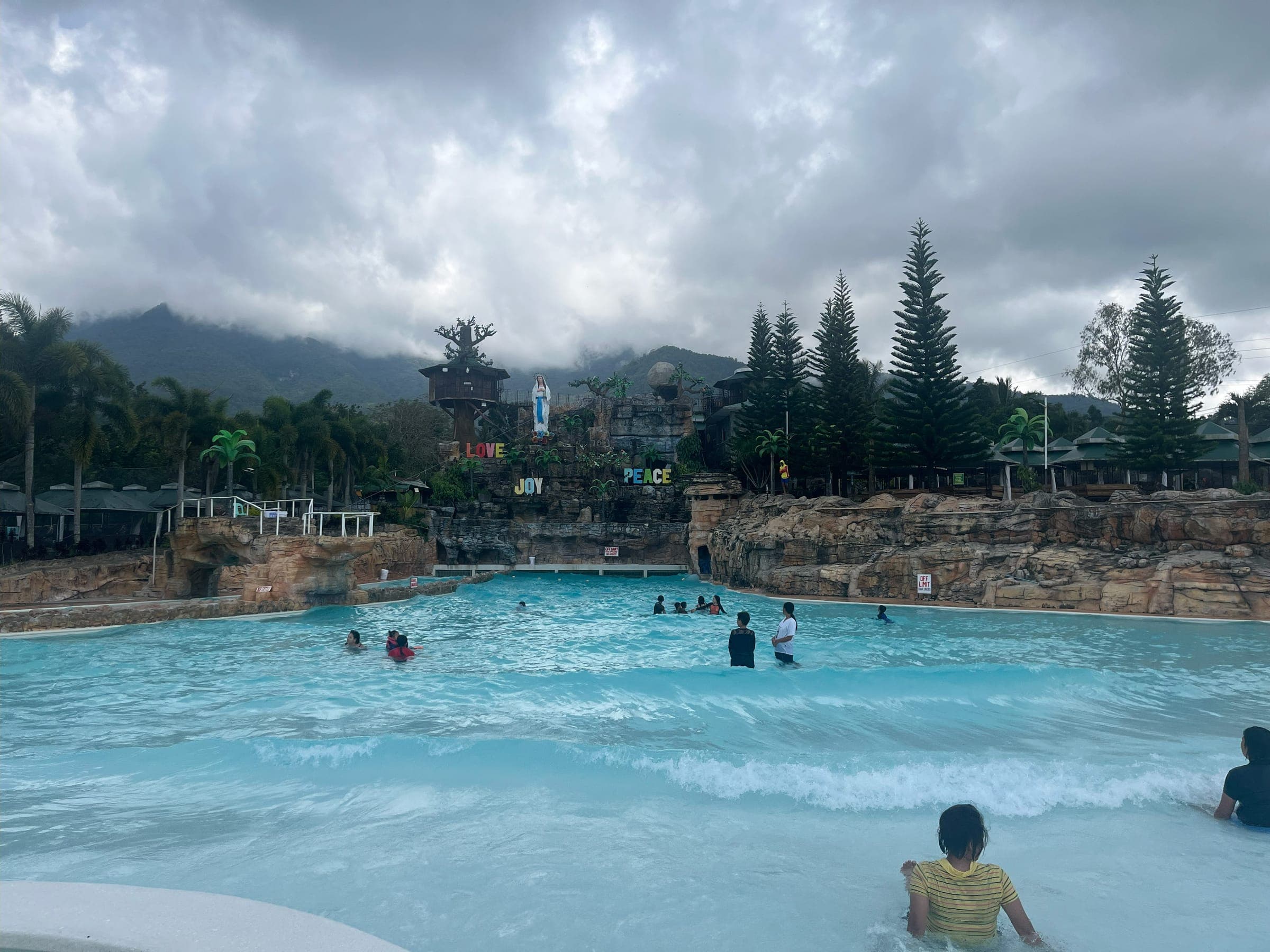 Wave Pool
